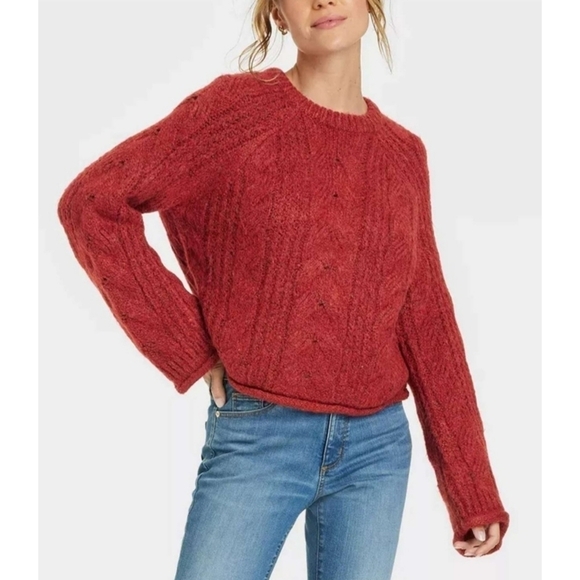 Universal Thread Sweaters - Universal Thread Cable Knit Crewneck Pullover Sweater